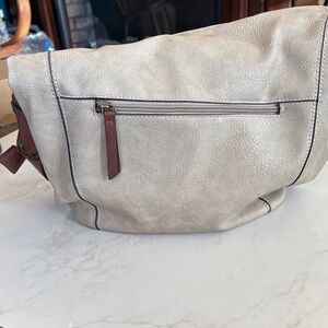Denver Hayes Cream Shoulder Bag